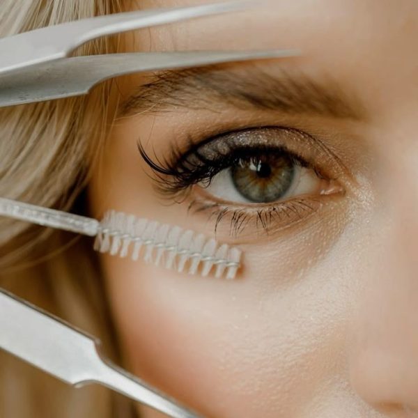 Eyes, Eyelids & Lashes